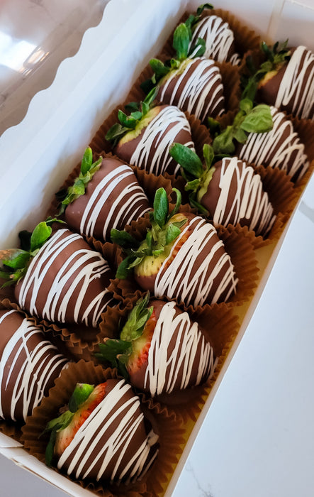 Large Chocolate Strawberries - PICKUP ONLY