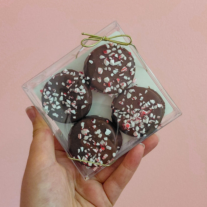 Peppermint Chocolate Dipped Oreos