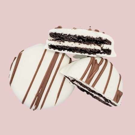 White Chocolate Dipped Oreo