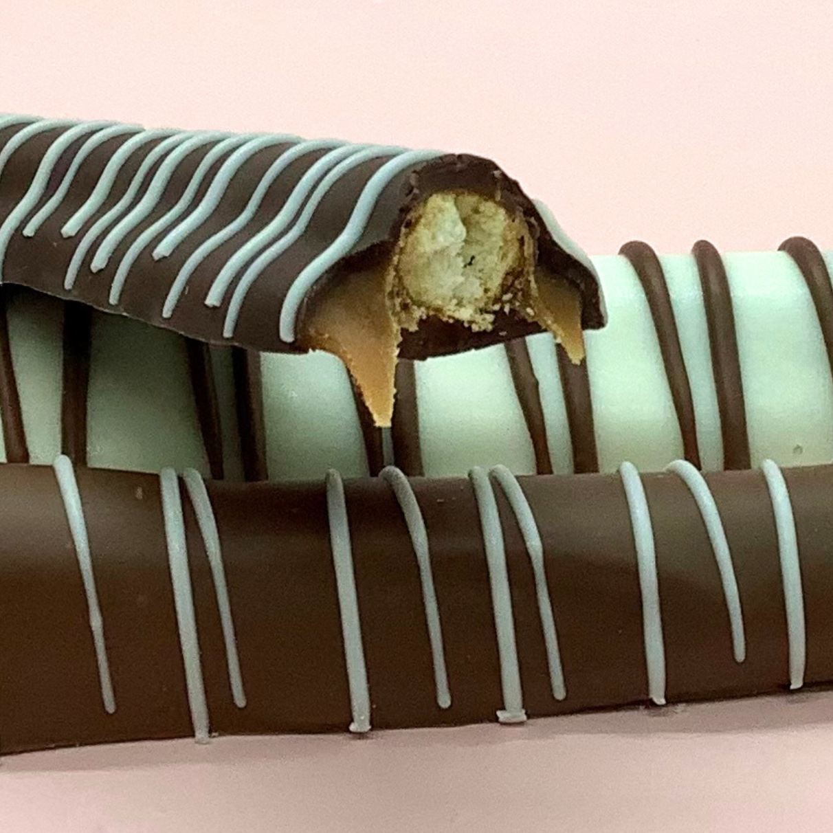 Caramel Pretzel Rod